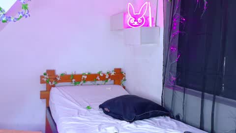 Daphne Sophia Vega online show from June 22, 2:04 am