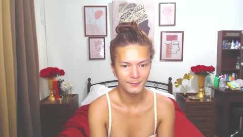 Dennesse online show from December 22, 8:05 am