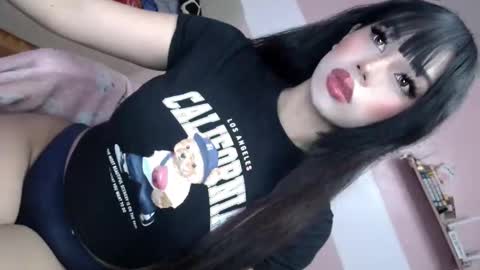 disneycum69_bella online show from February 25, 9:41 pm