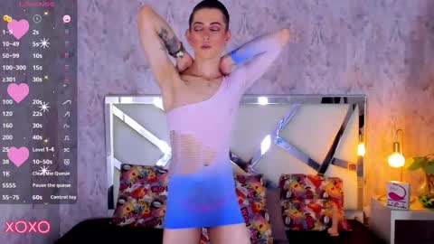 Dominic online show from October 16, 3:45 pm