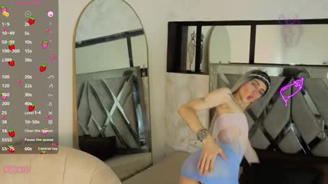 Dominic online show from February 6, 4:23 pm