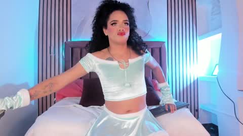 Dream Matell online show from December 23, 3:50 am