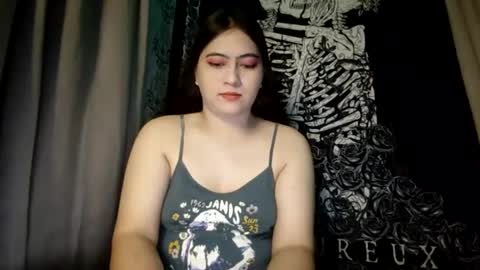 dreamycreamyst online show from February 19, 9:39 am