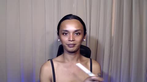 BEA DONT FORGET TO FOLLOW ME online show from February 18, 11:34 pm