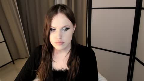 Effie Mur online show from March 7, 5:08 pm