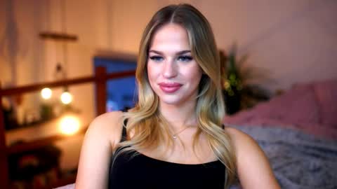 Sunflower  online show from November 9, 5:46 pm