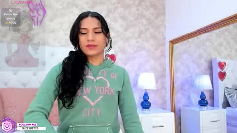 Elizabet Taylor online show from March 5, 2:06 pm