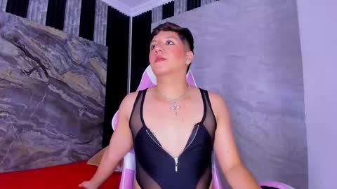 Ellis  online show from October 8, 4:14 am