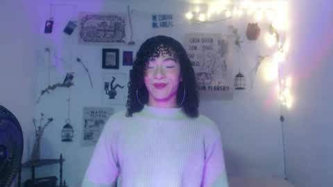 Snapshot of ellis_flowers chatting on October 13, 1:19 am  . online show from October 13, 1:19 am