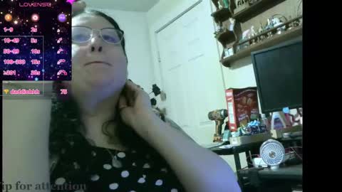 Emberlyn Nix online show from January 1, 6:47 am