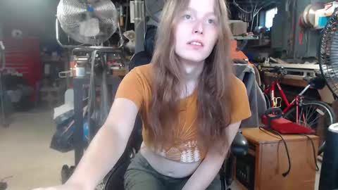 Emerald online show from September 18, 6:13 pm