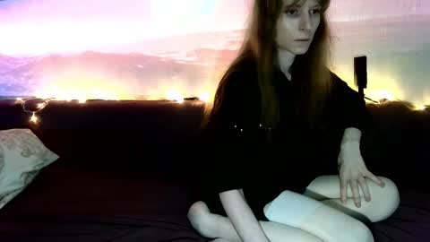emiblossom online show from October 2, 2:45 am