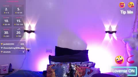 Emili roux online show from November 7, 6:08 pm