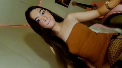 ariane online show from October 16, 9:20 am