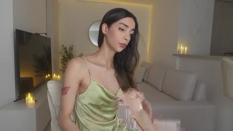 Emma voger online show from April 7, 2:34 am