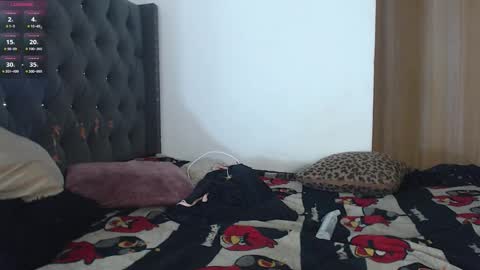 Emely online show from November 1, 6:33 am