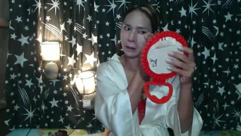 Erika online show from December 25, 11:00 am