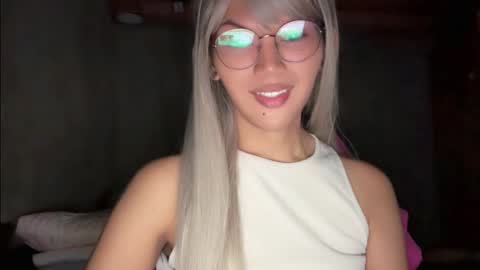 Chelliane online show from December 20, 7:03 am