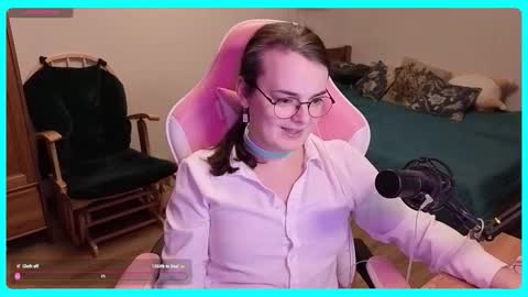 Snapshot of eva_katt chatting on October 18, 11:19 pm Gamer Katt online show from October 18, 11:19 pm