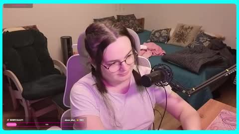 Gamer Katt online show from April 1, 2:03 pm