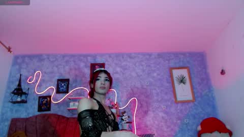 everlin__hot_ online show from March 6, 10:26 pm