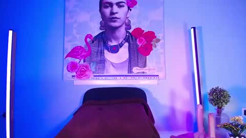 o online show from December 14, 6:02 am