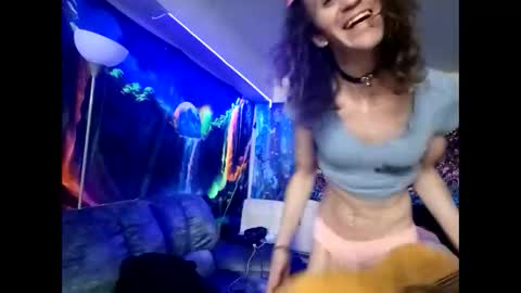 fairy_moan online show from December 1, 11:29 pm