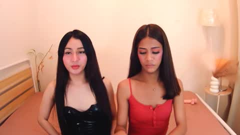 kim online show from February 9, 8:59 pm