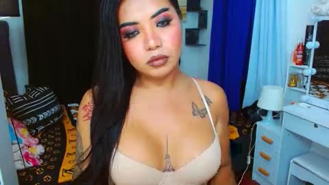 FLAMARA online show from February 4, 11:37 am