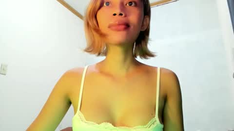 fuckingsexy143 online show from May 20, 3:12 am