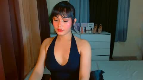 gabriela_deluxe online show from April 8, 10:27 am
