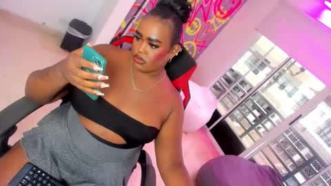 geanna_rose online show from December 4, 4:55 pm