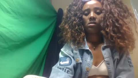 gialbloody online show from July 20, 12:18 pm