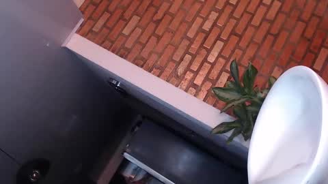 daniela online show from November 16, 3:16 am