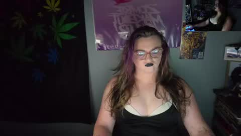 goodgrl1799 online show from June 19, 8:08 am
