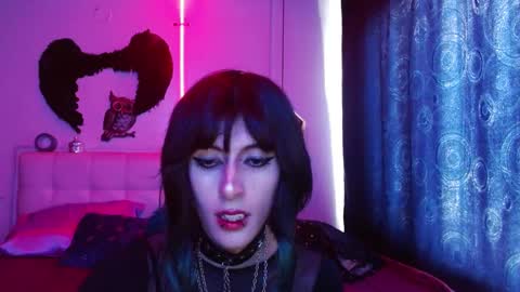 goth_minerva online show from September 11, 2:25 pm