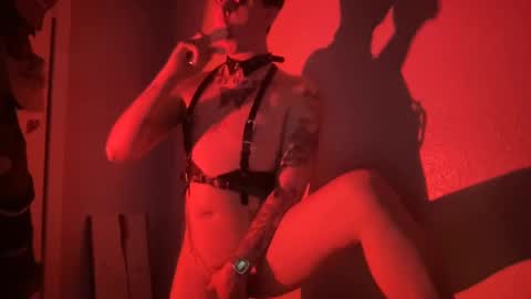 gothtransboy online show from October 6, 2:00 am