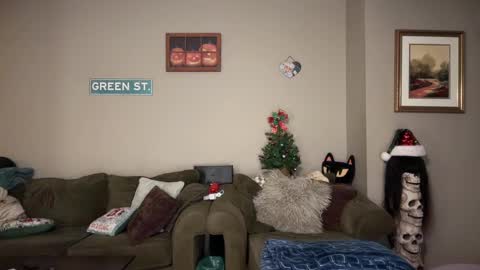 SexQueen Nikki online show from December 22, 7:00 am