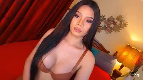 YOUR SIDECHIC HAILEY online show from March 25, 9:08 pm