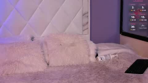 Hanzking01 online show from March 7, 5:02 am