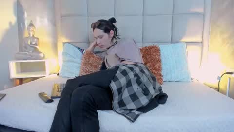 Keira Hecate online show from December 22, 8:02 pm