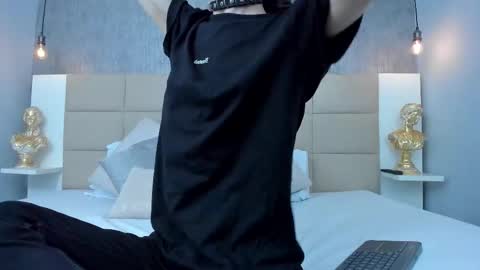 Keira Hecate online show from March 20, 7:37 pm