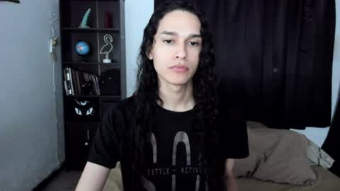 helena_spellman online show from June 14, 2:46 am