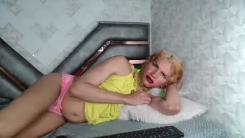 HelenaShineGold online show from June 5, 6:52 am