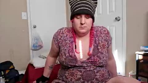 henmasterson online show from February 1, 8:40 pm