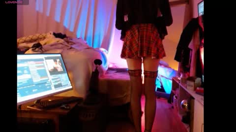 hevin69 online show from February 28, 4:08 am