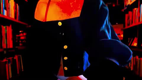 Gwen Elise online show from September 15, 6:35 pm