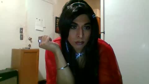 Snapshot of hihheelstranny chatting on March 1, 8:57 am hihheelstranny online show from March 1, 8:57 am