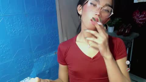 Khianna online show from March 4, 7:18 pm