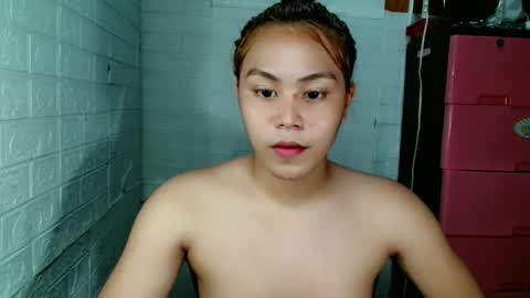 Selena online show from April 11, 7:06 pm